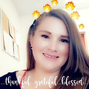 Meet your Posher, Leanna